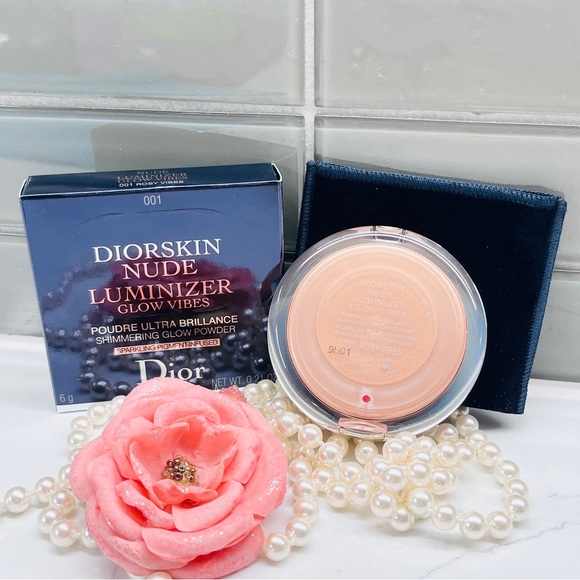 Dior Diorskin Nude Luminizer Glow Vibes - 001 Rosy Vibes - 0.21 oz. - Picture 8 of 9